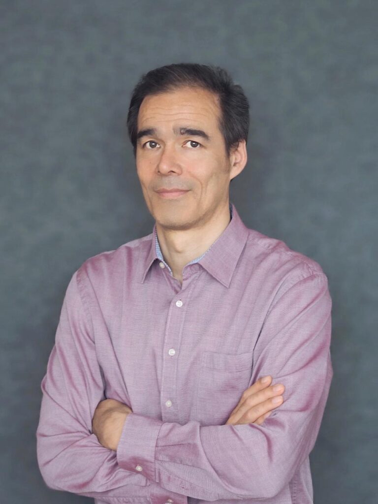 Dr. Hans AU